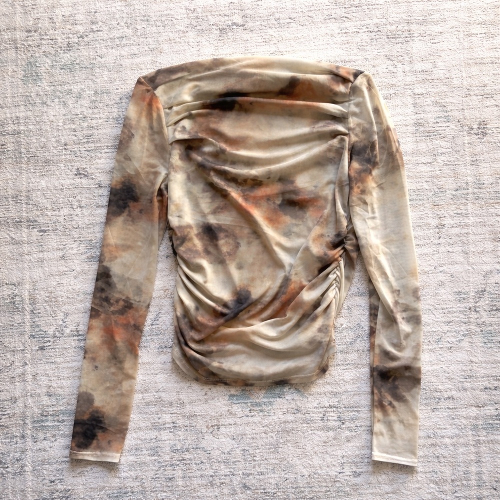 NWOT House of Harlow Mesh Top